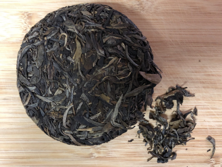 Puer Tea Cake Analysis: 2016 Ai Lao Shan Raw