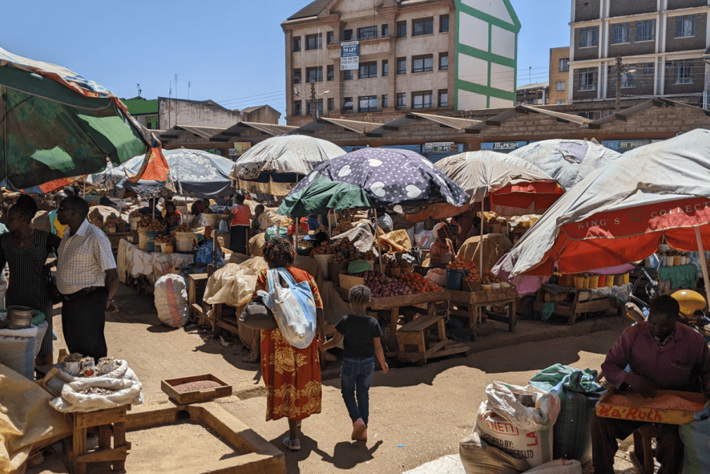 shopping markets in Kenya
