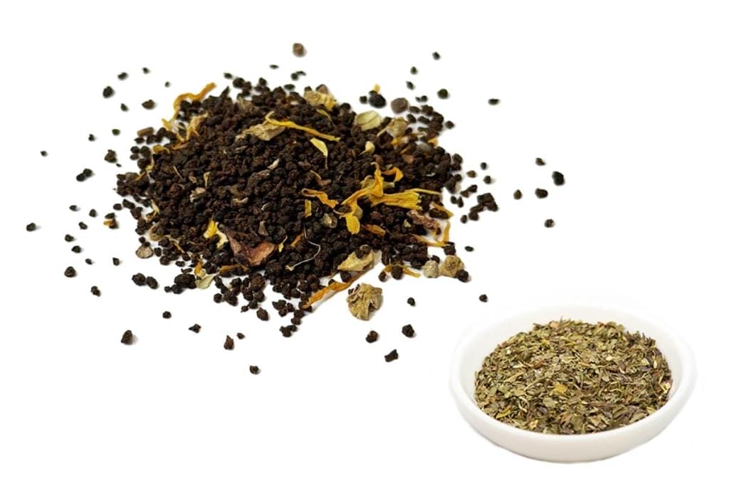 Royal Tea New York Masala Chai and Peppermint tea