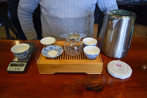 puer tea set up to be brewed gongfu style