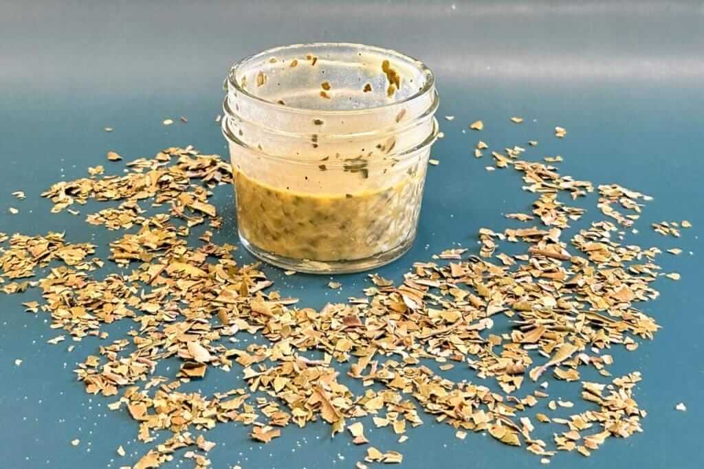 Royal Tea New York Lemon Myrtle dressing