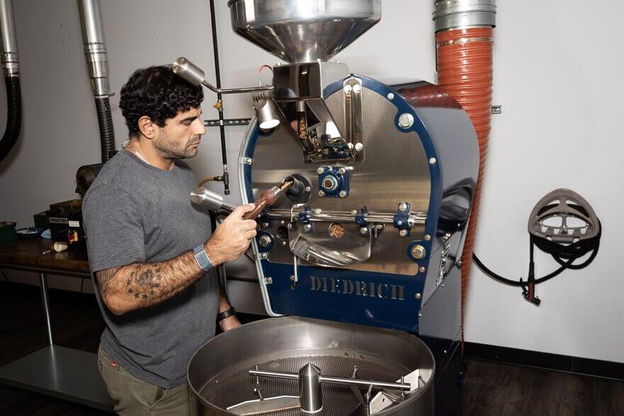 How to Avoid the Coffee Roasting Curve Crash