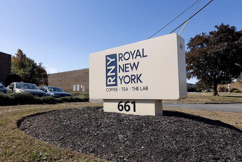 New Site, Same Royal New York